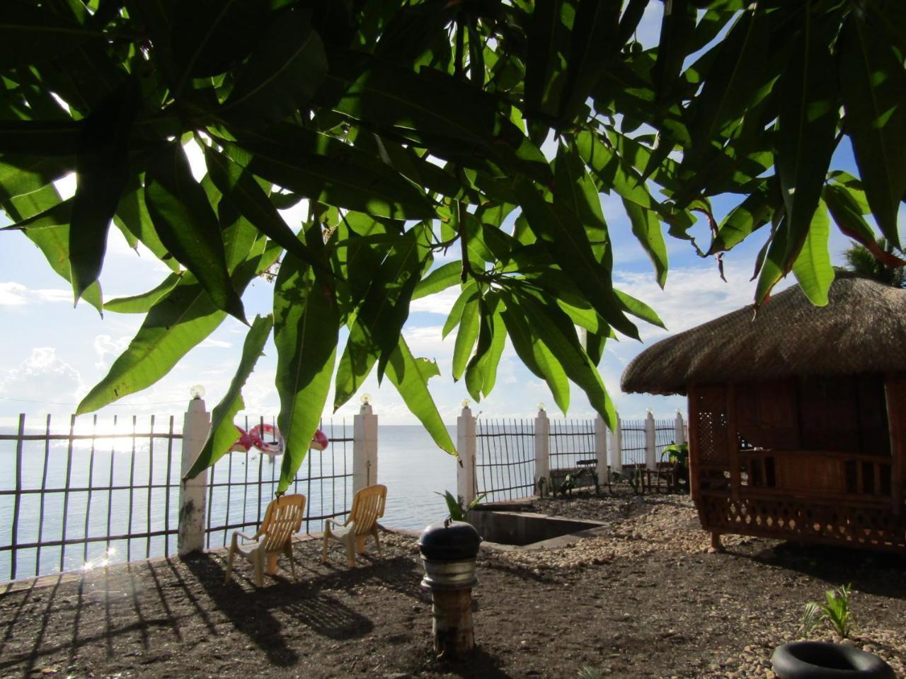 Bamboo Village On The Beach Catmon Bagian luar foto